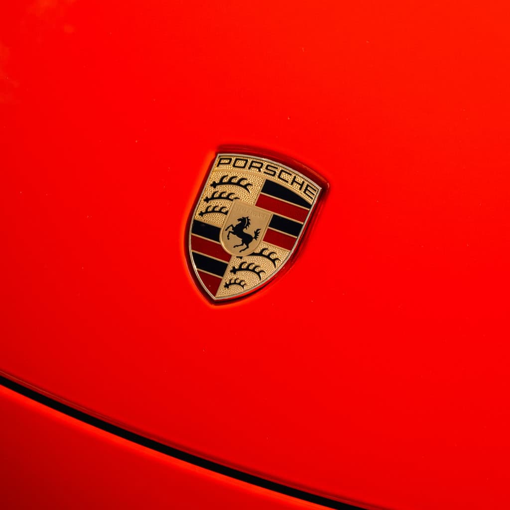 une expertise porsche unique à nîmes et dans toute l'occitanie